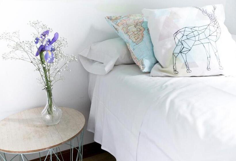 اتاق استاندارد سه نفره, Vázquez De Mella Gran Vía