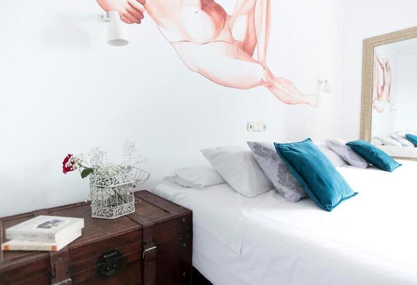 Habitación Superior, Vázquez De Mella Gran Vía