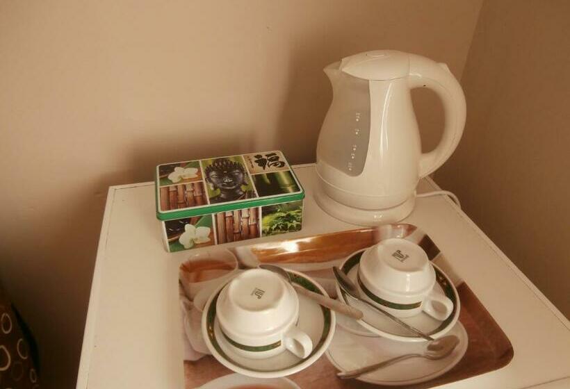 高级房间带漩涡浴缸, Agur