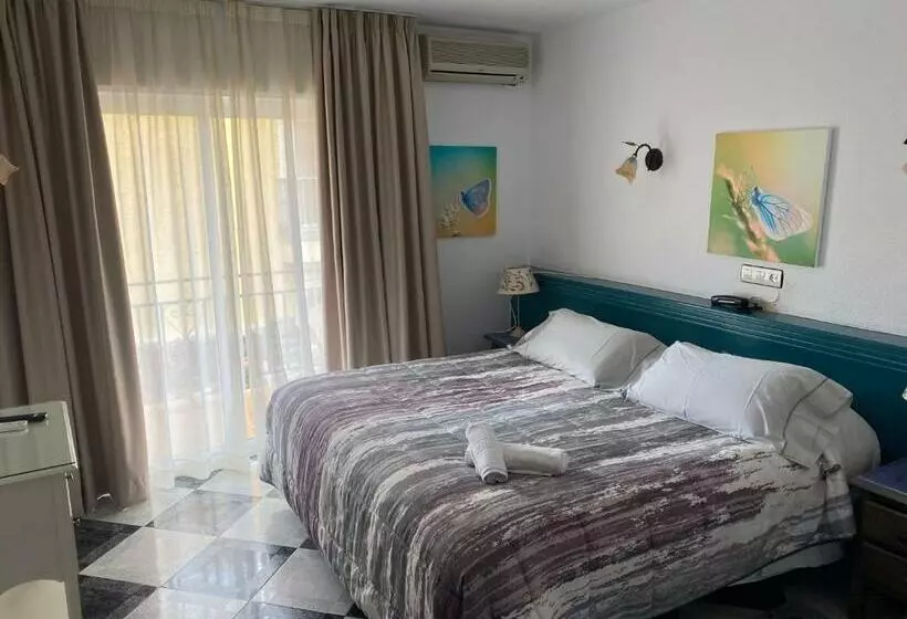 Chambre Supérieure, Agur