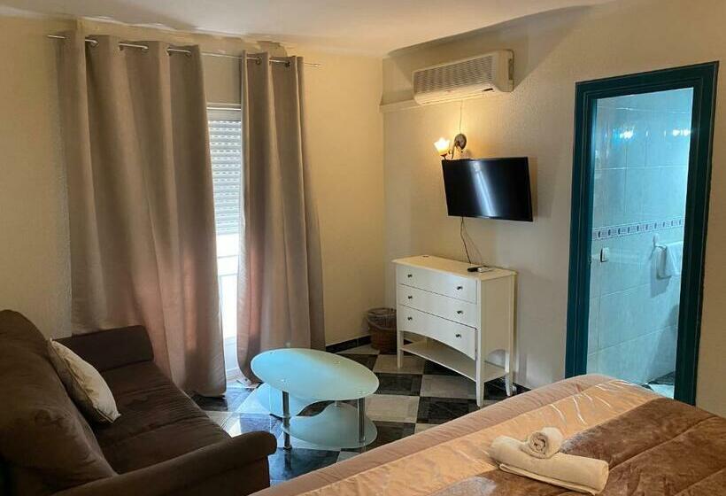 高级大房间, Agur