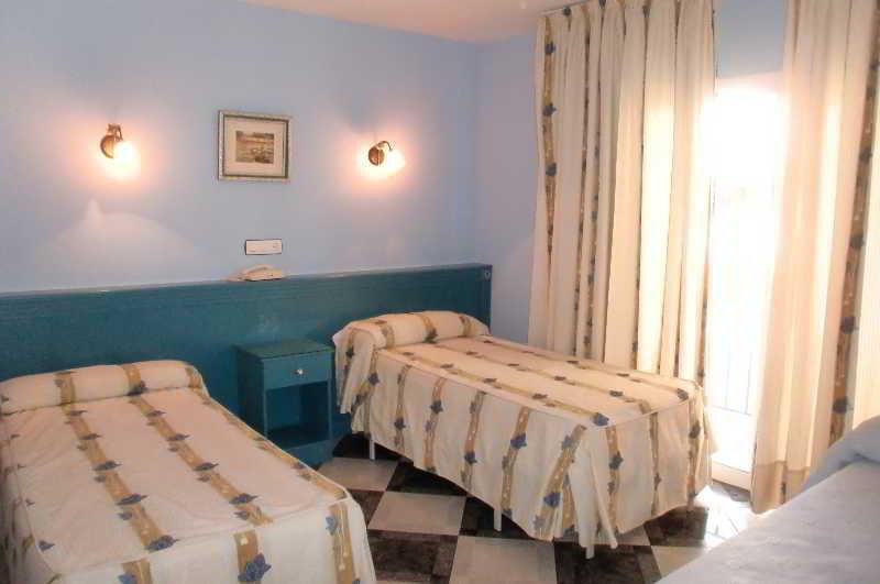 标准单人间, Agur