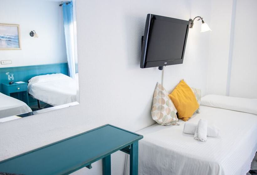 标准三人间, Agur