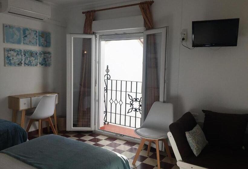 エコノミー４人部屋, Hostal Enriqueta