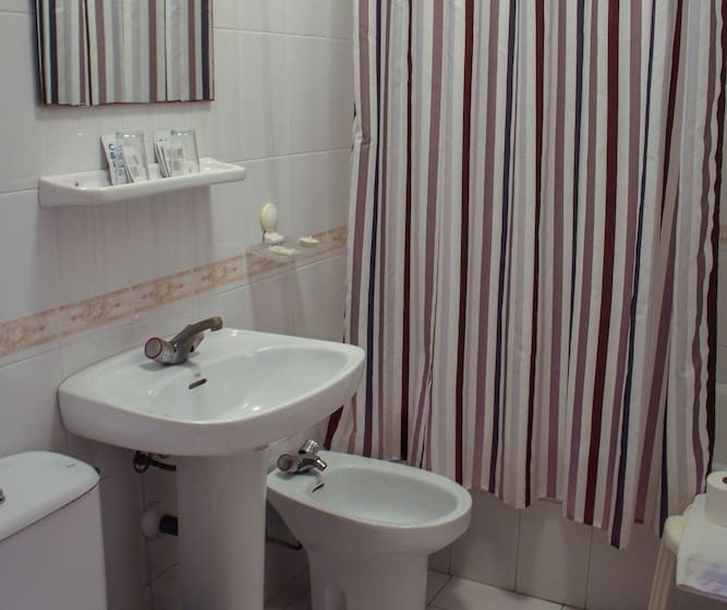 기본룸, Hostal Esperanza