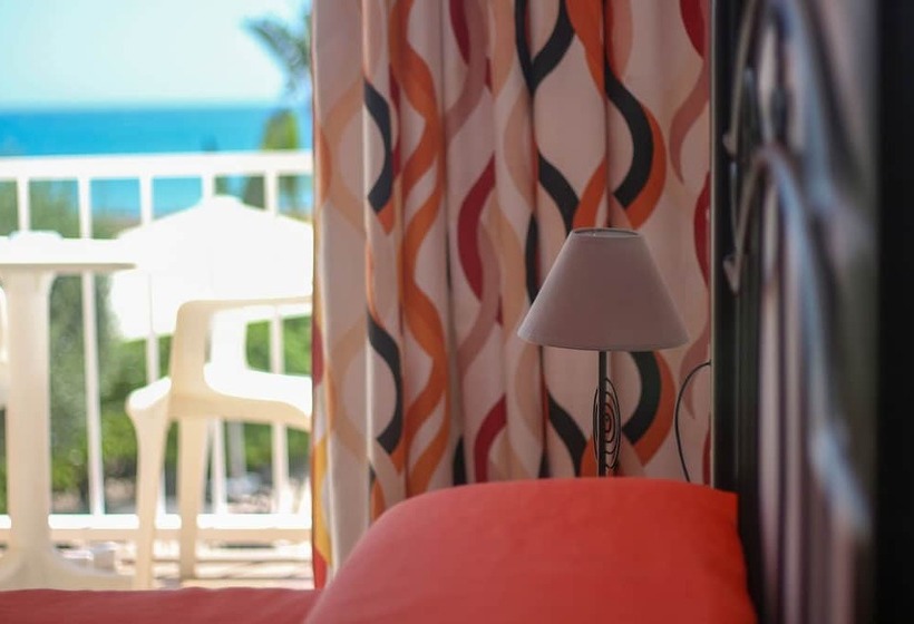 기본룸, Hostal Esperanza