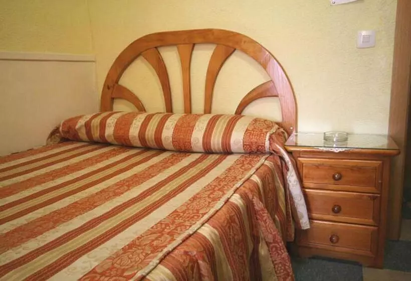 スタンダードシングルルーム, Hostal La Perla Asturiana