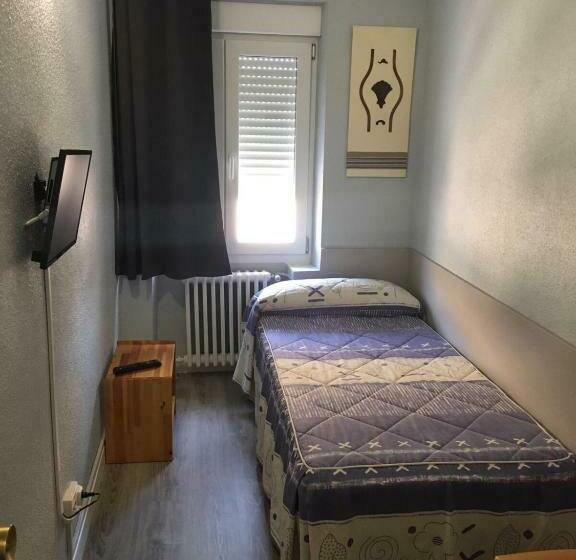 חדר סטנדרד יחיד חדר אמבטיה משותף, Hostal Rosales