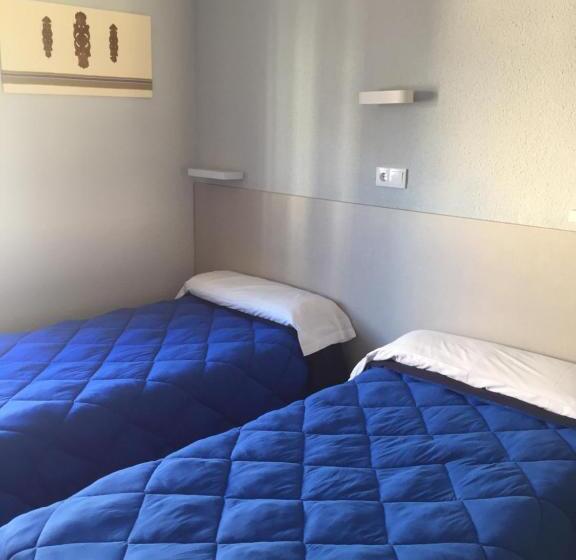 스탠다드 룸 공동 욕실, Hostal Rosales