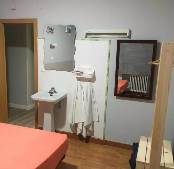 Standard-huone Jaettu Kylpyhuone, Hostal Rosales