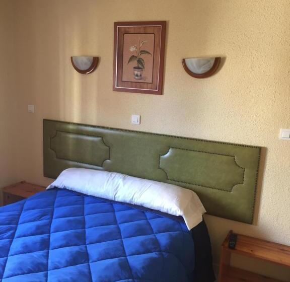 스탠다드 룸, Hostal Rosales