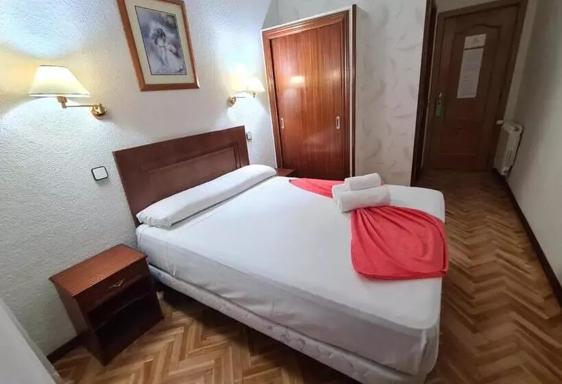 اتاق استاندارد, Hostal Sardinero