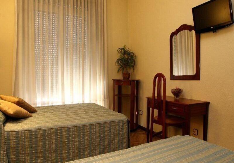 اتاق استاندارد, Hostal Sardinero