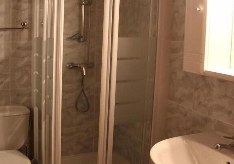 اتاق استاندارد, Hostal Sardinero