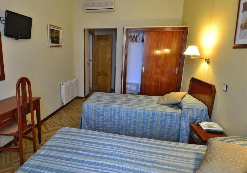 اتاق استاندارد, Hostal Sardinero
