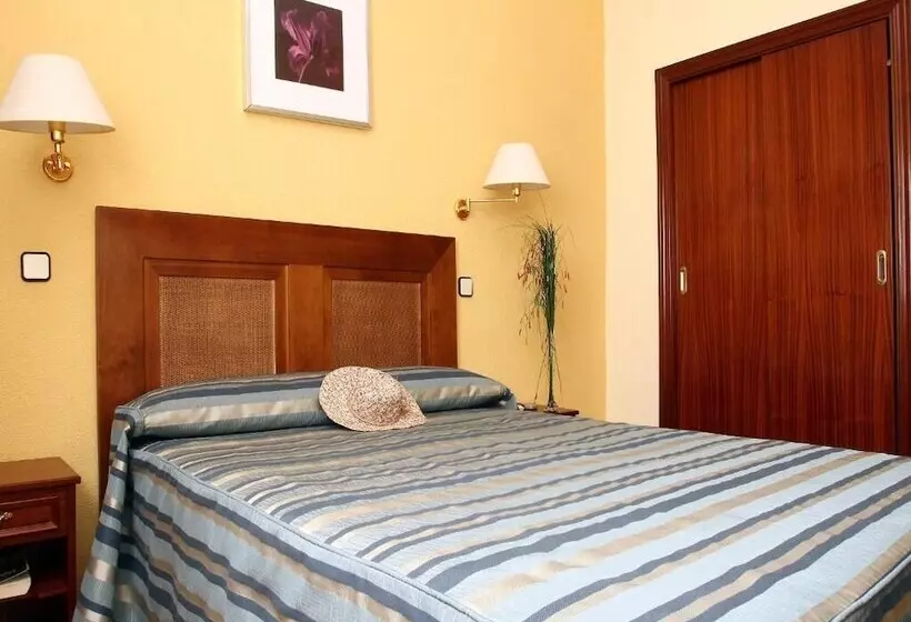 اتاق استاندارد, Hostal Sardinero