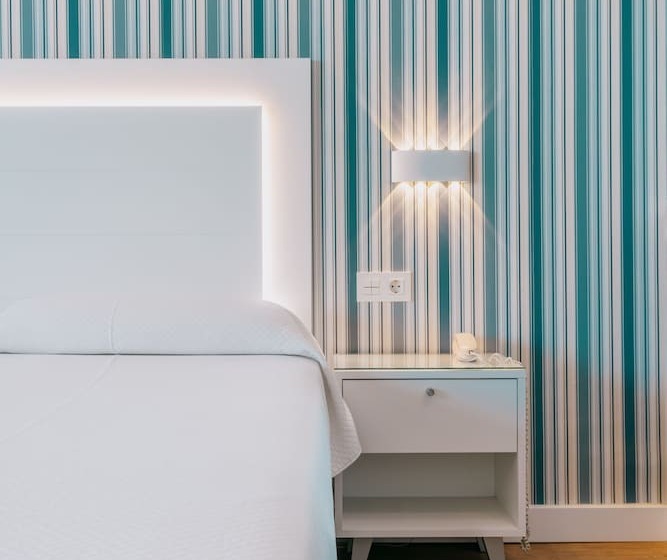 标准间, La Barracuda