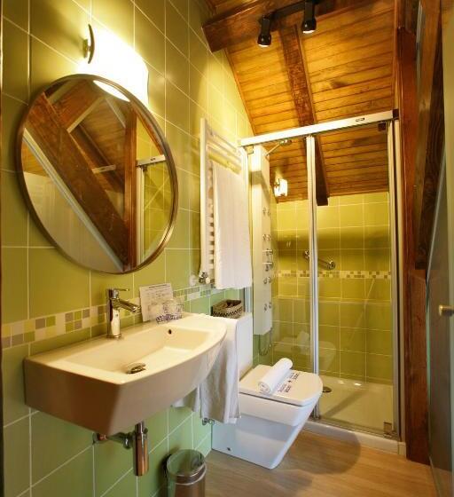 Habitación Estándar con Vistas, Rural Besaro   Selva De Irati