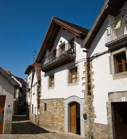 １ベッドルームのデラックスアパートメント, Rural Besaro   Selva De Irati