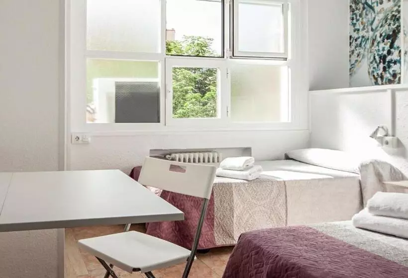 اتاق استاندارد, MadVibes Hostel Gran Vía