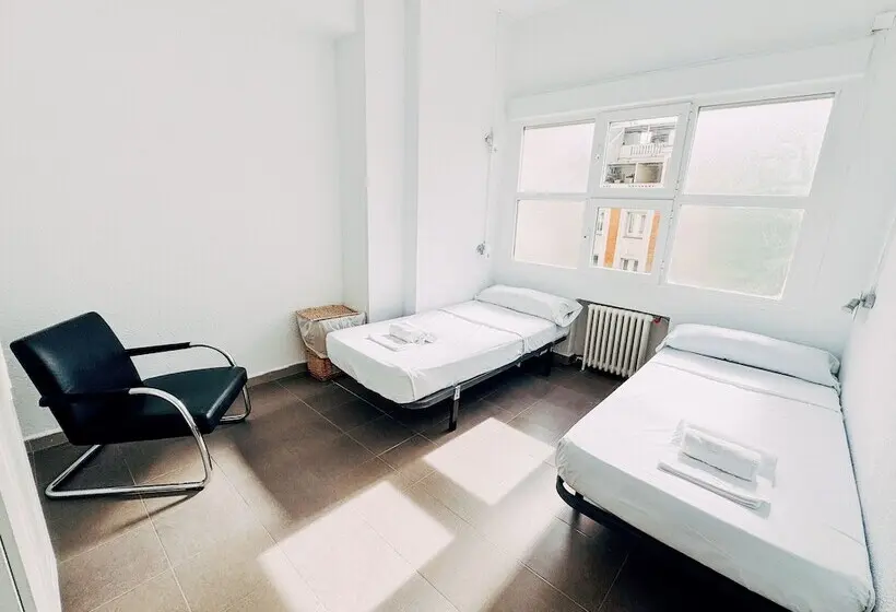 اتاق استاندارد, MadVibes Hostel Gran Vía