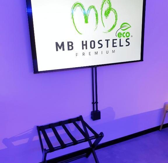 חדר דלוקס עם מרפסת נוף לים, Mb Hostels Premium Eco  Adults Recommended