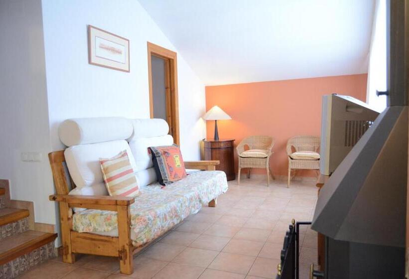 דירת דופלקס בת חדר שינה 1, Hostal La Cuineta De Cal Triuet