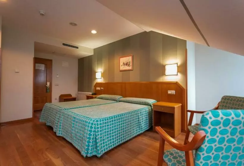 اتاق استاندارد یک نفره, Astures