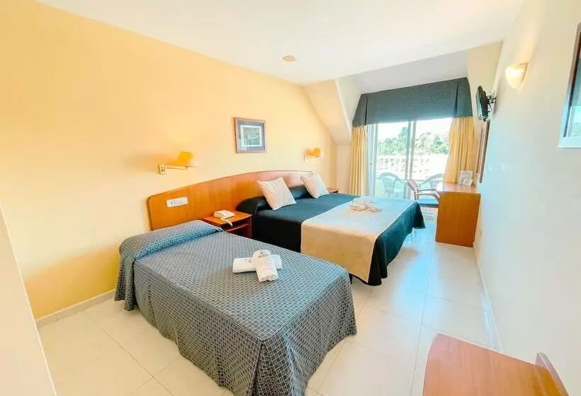 Triple Room Sea View, Atalaya Ii