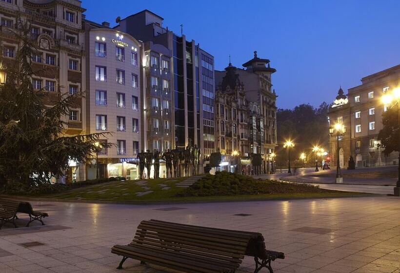 اتاق اجرایی, Campoamor