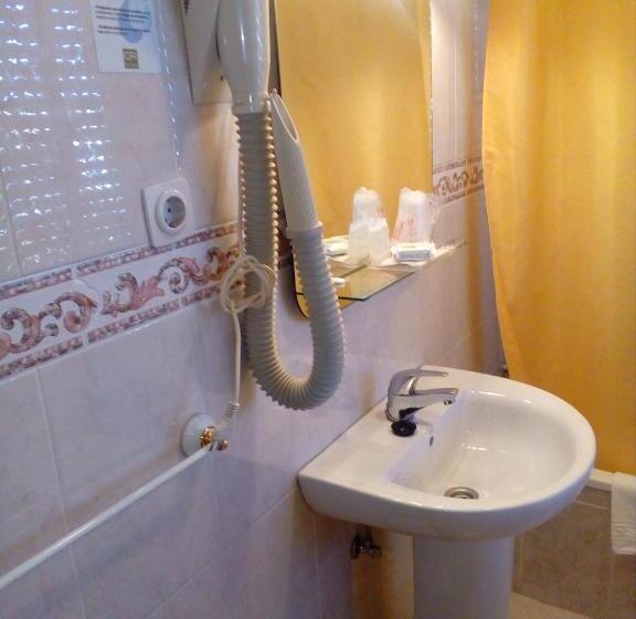 Quarto Estandar Individual, El Faisan C&r