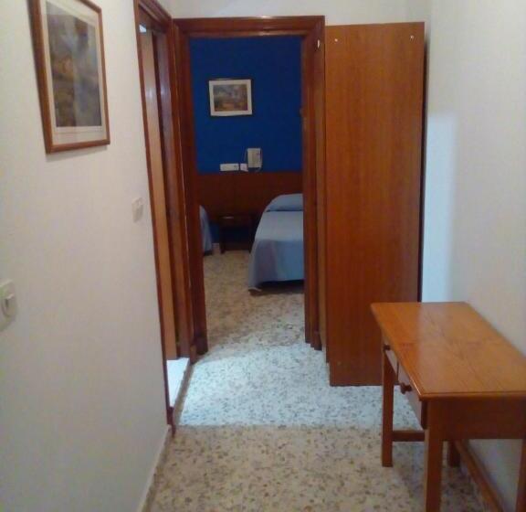 Quarto Estandar com Salão, El Faisan C&r