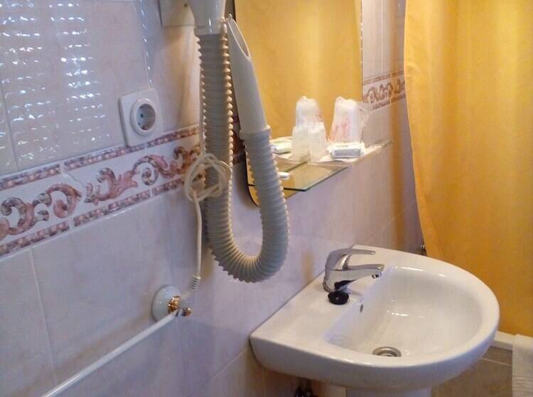 Quarto Estandar Individual, El Faisan C&r