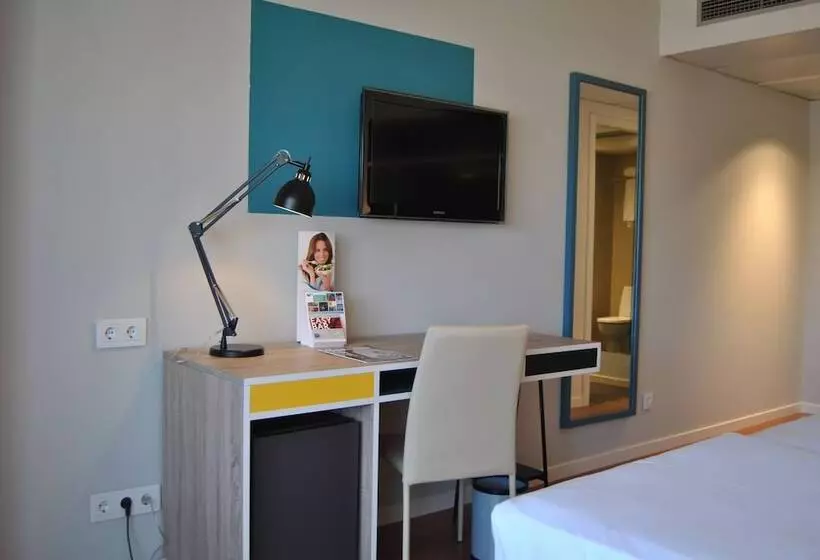 身障者適用スタンダードルーム, Guadalajara & Conference Center Affiliated by Melia