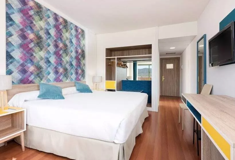 バルコニー付きスタンダードルーム, Guadalajara & Conference Center Affiliated by Melia