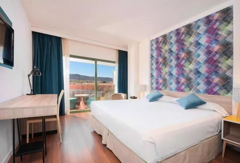 キングサイズベッドのスタンダードルーム, Guadalajara & Conference Center Affiliated by Melia