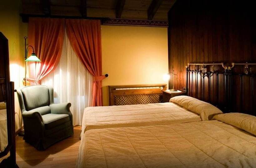 スタンダードルーム, Hospital De Benasque