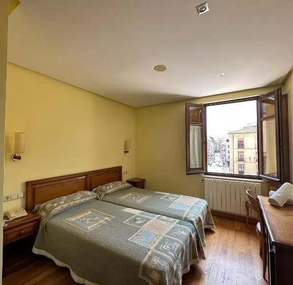 Standard Single Room, Hostal Restaurante Boccalino