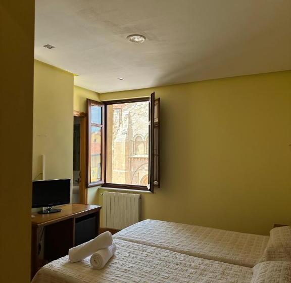 חדר סטנדרט יחיד, Hostal Restaurante Boccalino