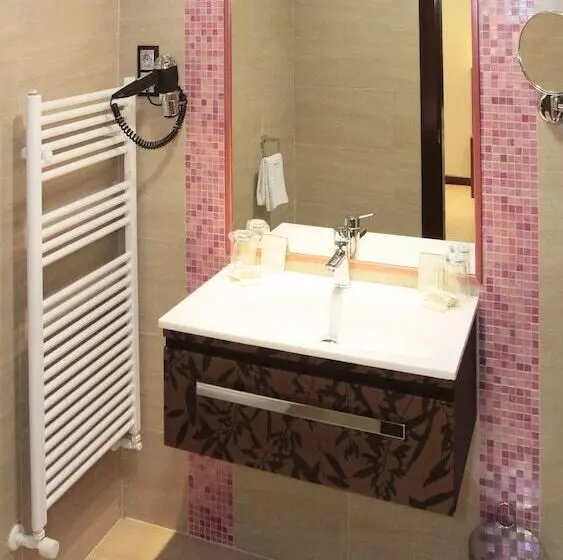 Quarto standard, Juleca