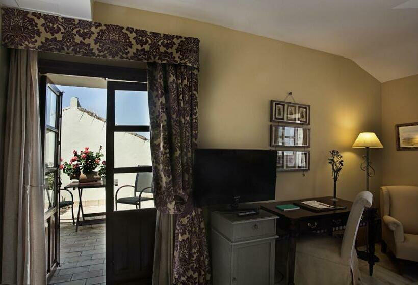 ジュニアスイート, Alcazar De La Reina