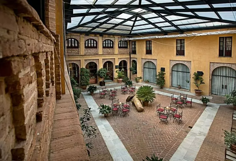 スタンダードルーム, Alcazar De La Reina