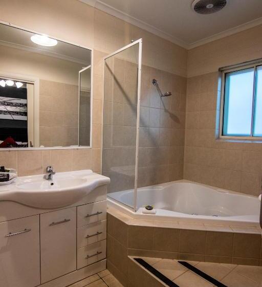 آپارتمان 2 خوابه, Albury Georgian Motel & Suites