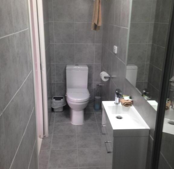 标准单人间, Beachcomber Motel & Apartments