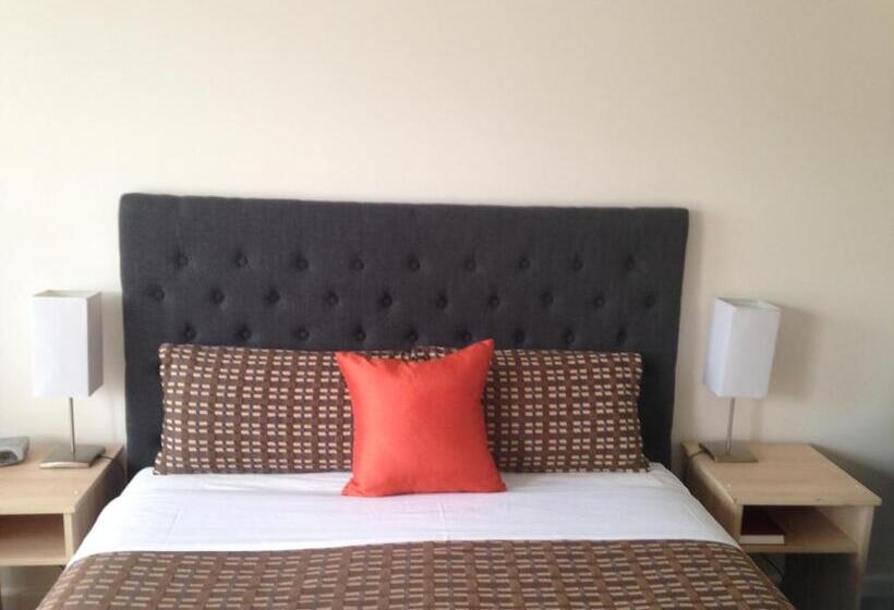 标准间, Beachcomber Motel & Apartments