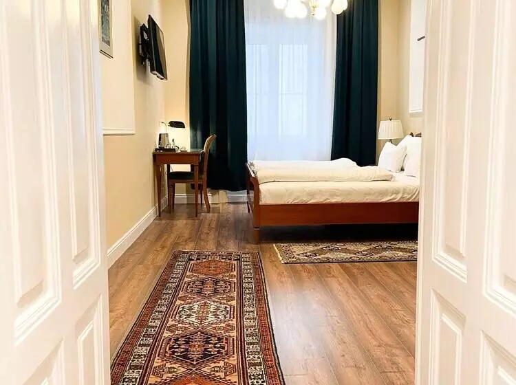 اتاق استاندارد سه نفره, Boutique Hotel Piano Nobile – Am Stubenring