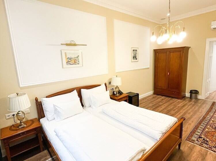 اتاق استاندارد سه نفره, Boutique Hotel Piano Nobile – Am Stubenring