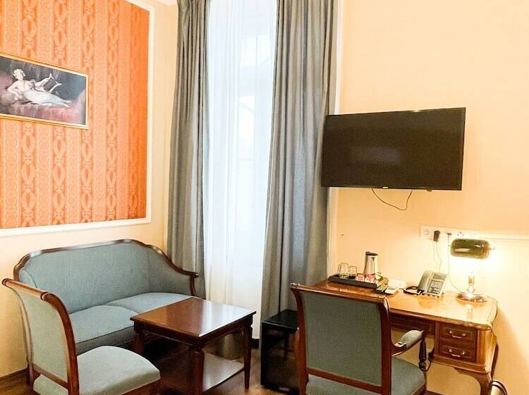 سوییت جونیور, Boutique Hotel Piano Nobile – Am Stubenring