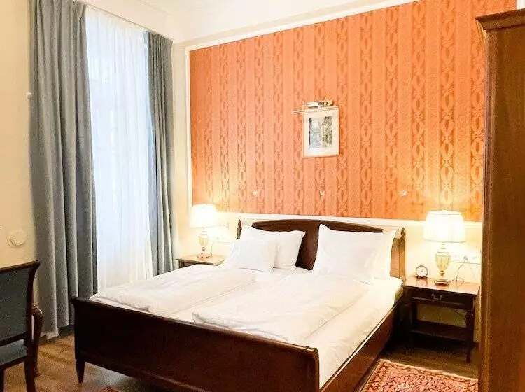 سوییت جونیور, Boutique Hotel Piano Nobile – Am Stubenring