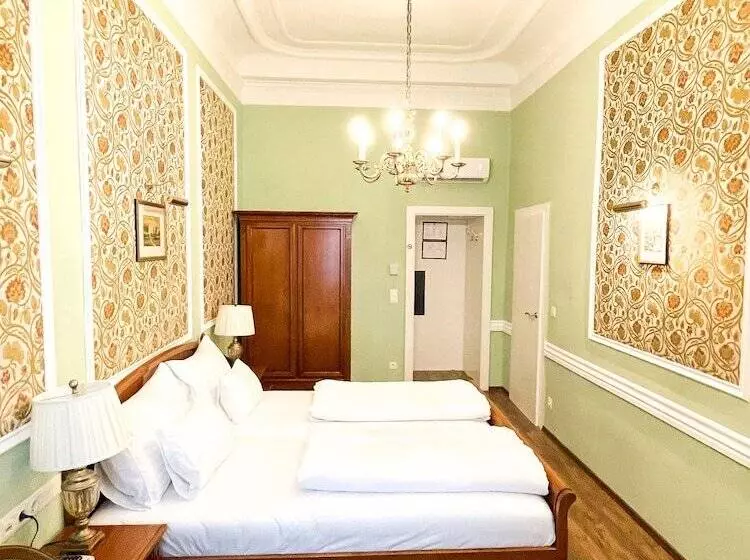 سوییت جونیور, Boutique Hotel Piano Nobile – Am Stubenring